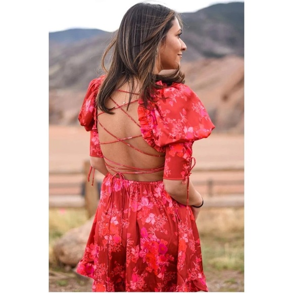 For Love & Lemon . Red Floral Open-Back Dress - Picture 7 of 9